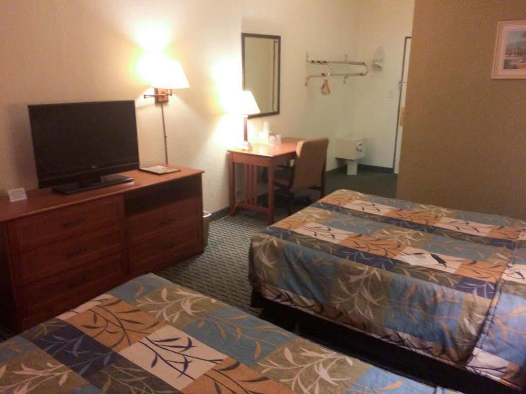 Days Inn Melrose Park/O'Hare South ภายนอก รูปภาพ