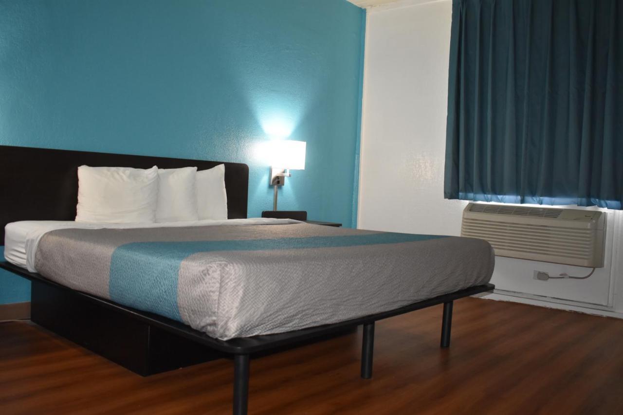 Days Inn Melrose Park/O'Hare South ภายนอก รูปภาพ